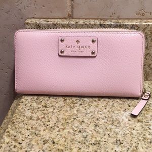 Kate Spade Wallet - Light Pink 👛